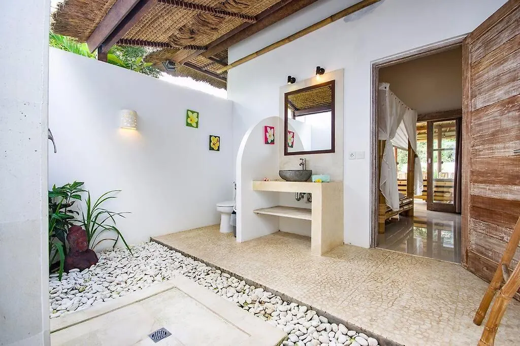 Manava Villa - 2 Bd, Infinity Pool & Tropical Garden - Uluwatu