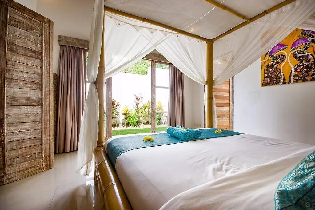 Manava Villa - 2 Bd, Infinity Pool & Tropical Garden - Uluwatu Indonesia