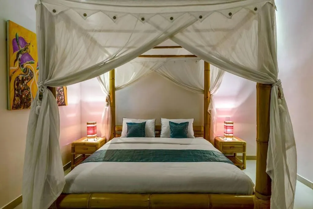 Manava Villa - 2 Bd, Infinity Pool & Tropical Garden - Uluwatu Indonesia