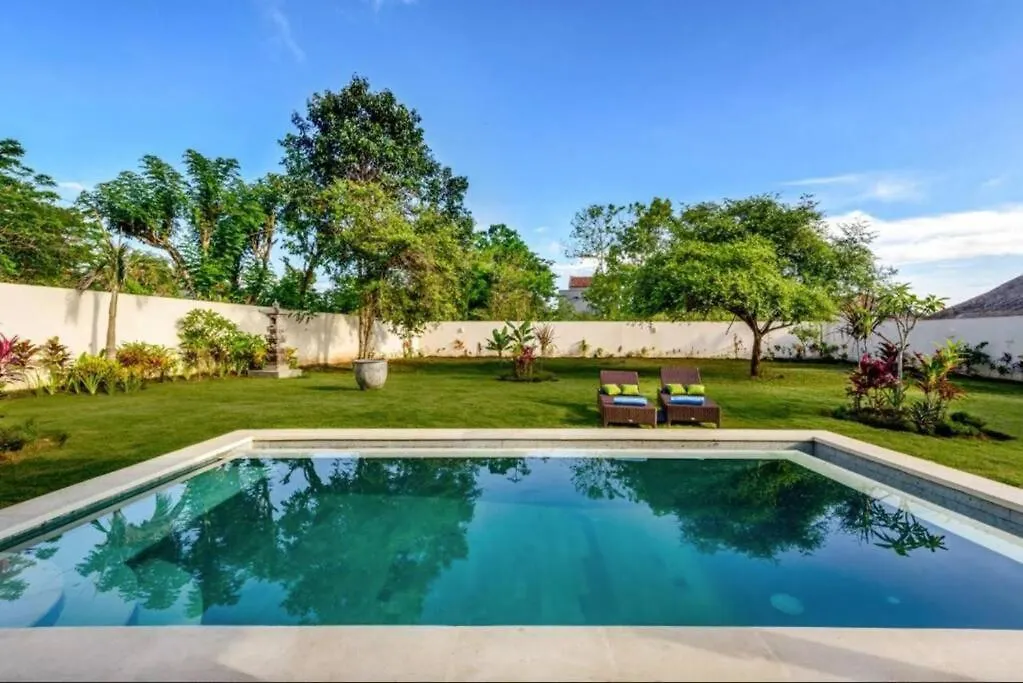 Manava Villa - 2 Bd, Infinity Pool & Tropical Garden - Uluwatu Indonesia